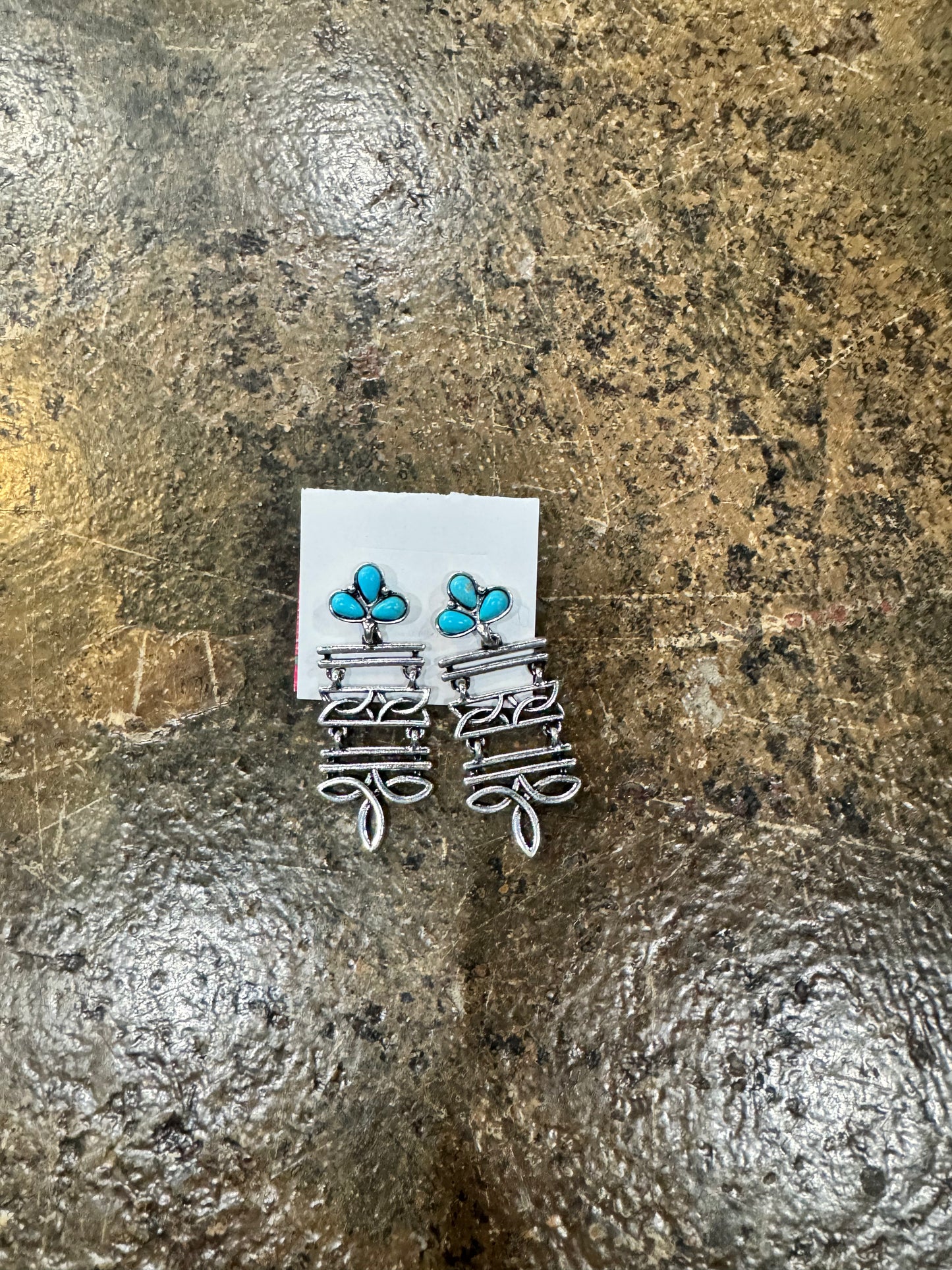 Droop Earrings - CN