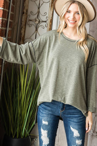 Relaxed Fit Solid Top